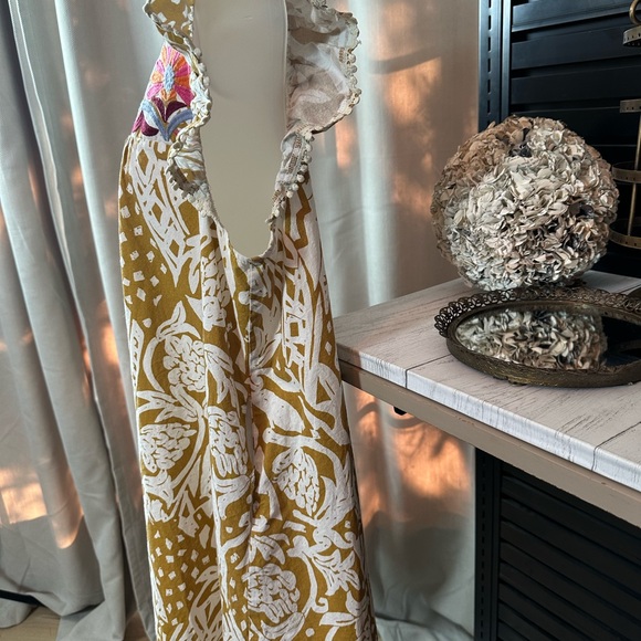 THML Embroidered Flutter Sleeve Dresss - Picture 9 of 9